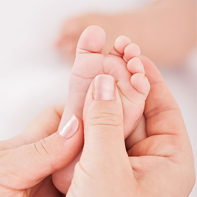 Réflexologie bébé bienveillante